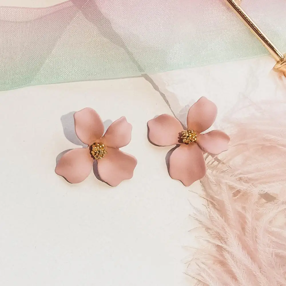 

Fashion Girls Flower Ear Studs Women All-match Date Party Travel Earrings Gift