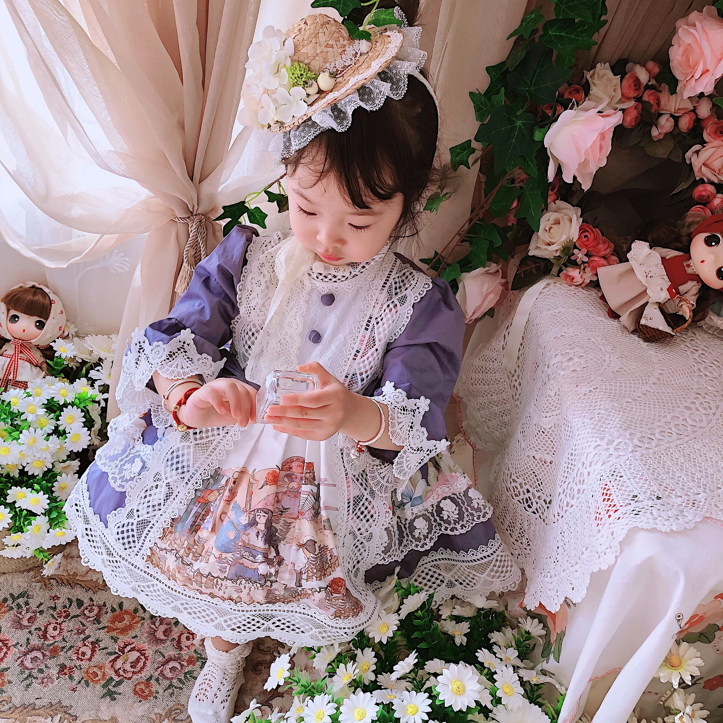 Для маленьких девочек летней Весна фиолетовый старинная испанская Турции в