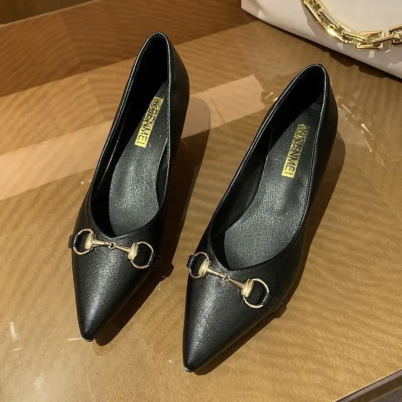 

All-match Women's Pumps Shallow Mouth Elegant Mid Heel Pointed Stilettos Large Size Sexy White High Heels Commuter Leisure 2021