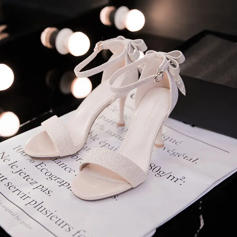 

Женские сандалии с открытым носком, вечерние туфли с бантом на тонком каблуке, модель 2021