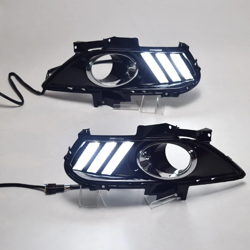 

Car DRL Lamp LED Daytime Running Light with Yellow Turning Signal Relay Waterproof for Ford Mondeo Fusion 2013 -2016