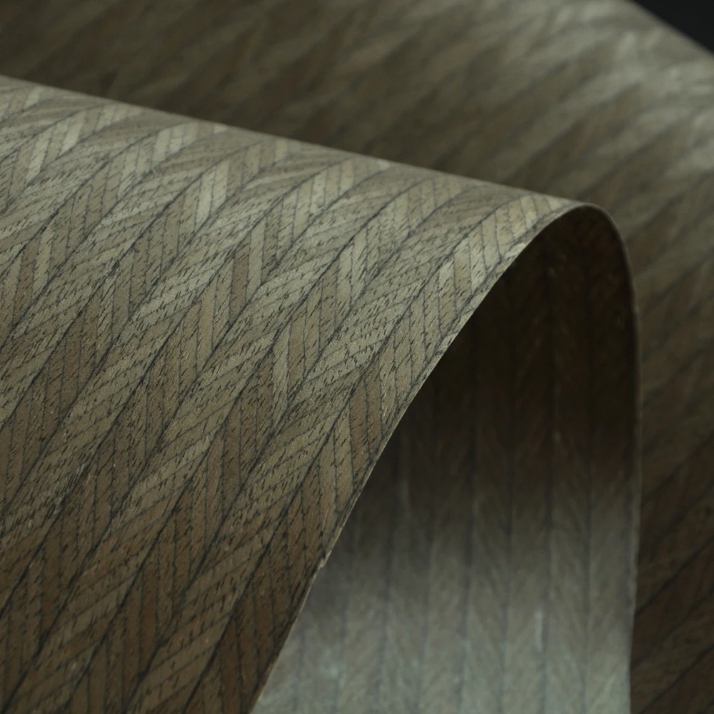 

New Design Brown Arrow Engineered Wood Veneers size 250x58 cm Boat decking Guitar