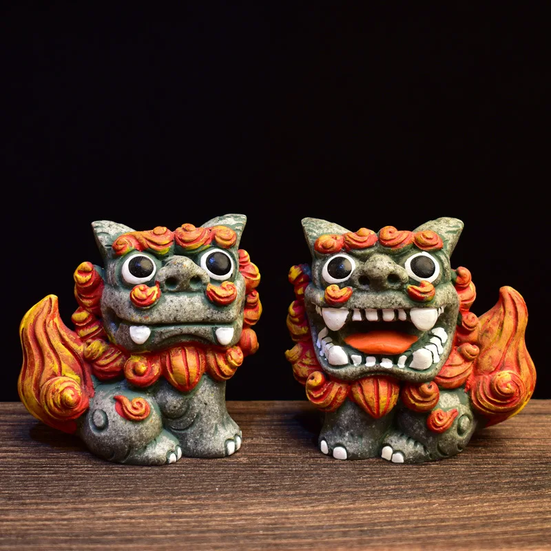 

2PCS Chinese Style Lion Resin Ornaments Cute Town House Little Lion Desk Lucky Prosperous Business Lucky Lion statue sculpture