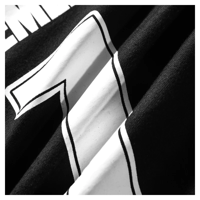 

2020 summer new short sleeve T-shirt Star digital series printed round neck T-shirt pure cotton loose Street bottom coat