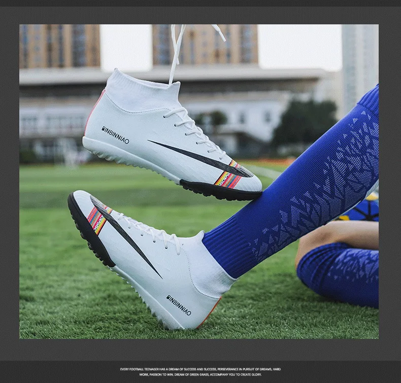 Football Soccer Boots Men Athletic Futsal Soccer Shoes High Top Soccer Cleats Training Football Sneakers Man Kids Cleats