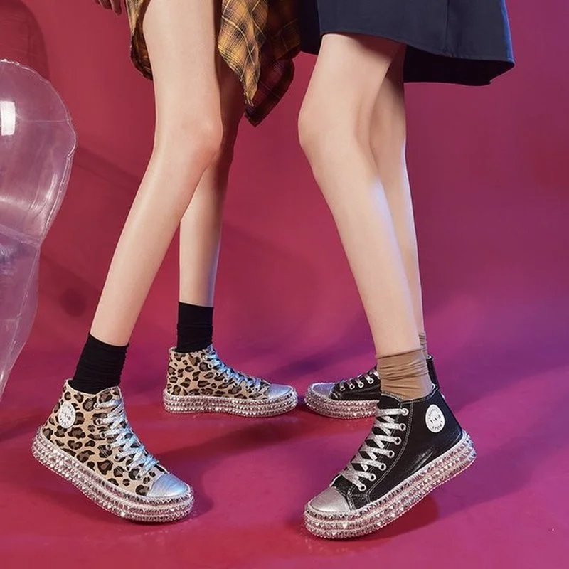 

2021 Spring Summer New Leopard Print High-top Shoes Canvas Shoes Student Board Shoes Personality Rivet Shoes Trend Women's Shoes
