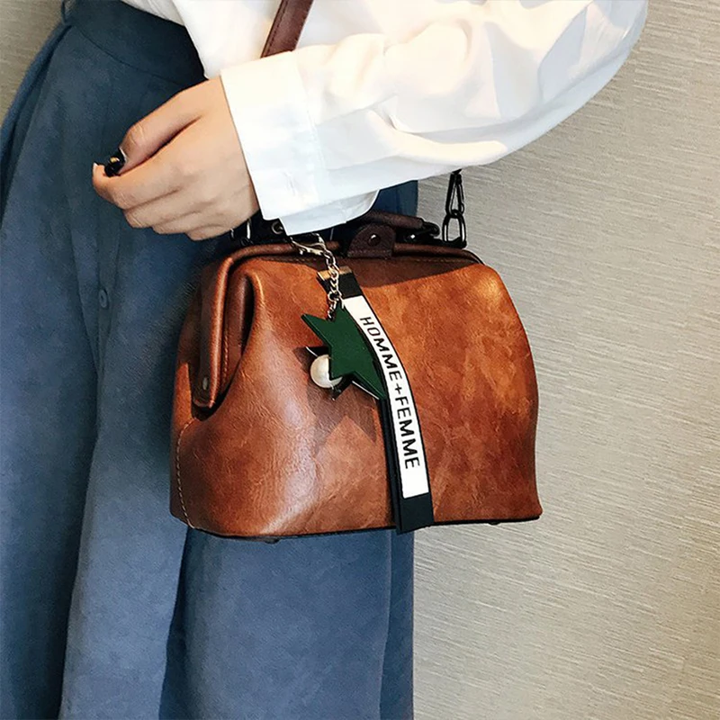 

Vintage Small Pu Leather Crossbody Bags for Women Fashion Pendant Design Shoulder Handbag Trending Female Top-Handle Tote
