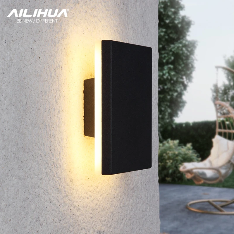 Waterproof wall lamp LED Waterproof courtyard lamp villa wall lamp modern simple creative exterior wall outdoor wall lamp