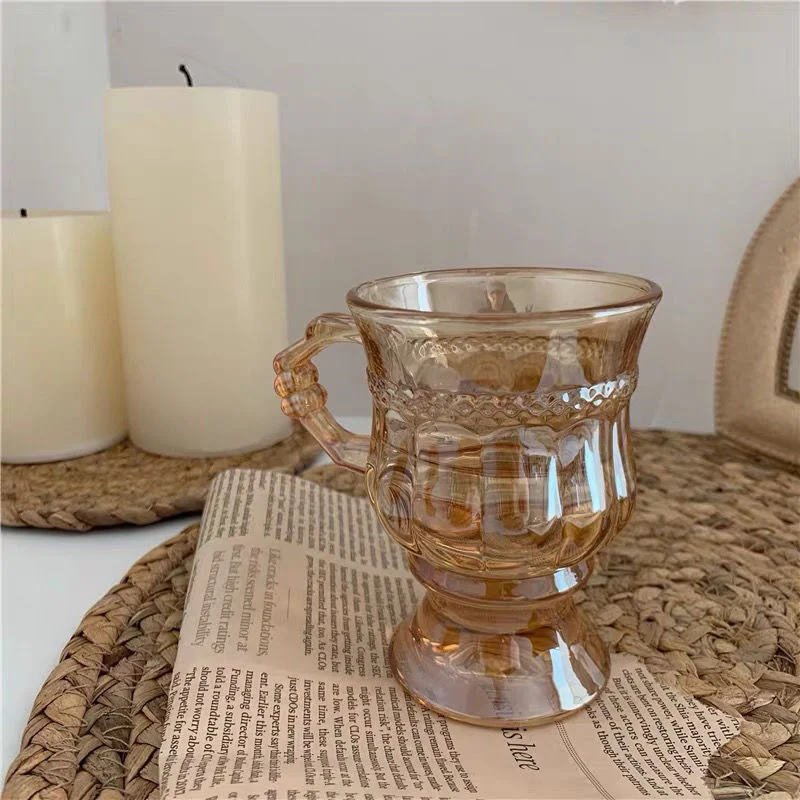 

Nordic Style Retro Relief Glass Cup Amber Transparent Goblet Phnom Penh Coffee Milk Mug With Handle Ins Home Breakfast Mugs Gift