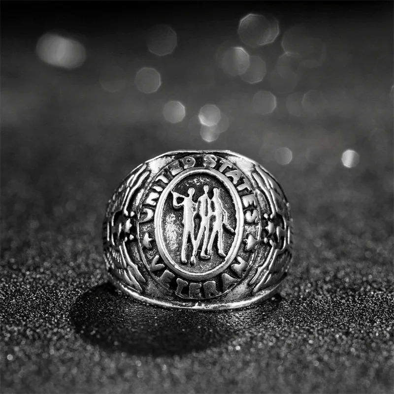 

New punk retro creative personality soldier ring men's trend soldier ancient silver ring jewelry gift wholesale