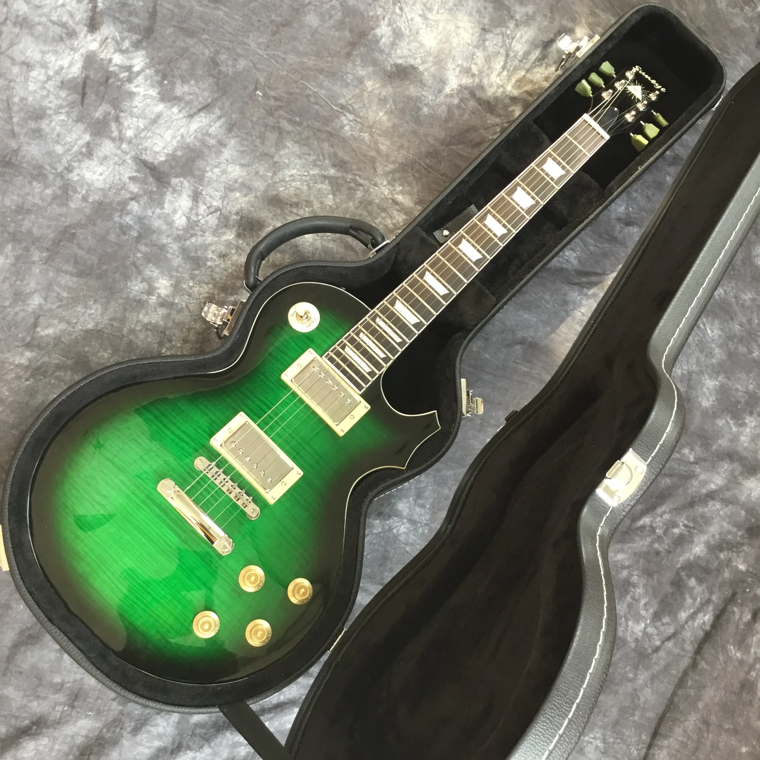 Новый стиль зеленый тигр Пламя Топ электрогитара. Ручной работы 6 Gitaar укусов.