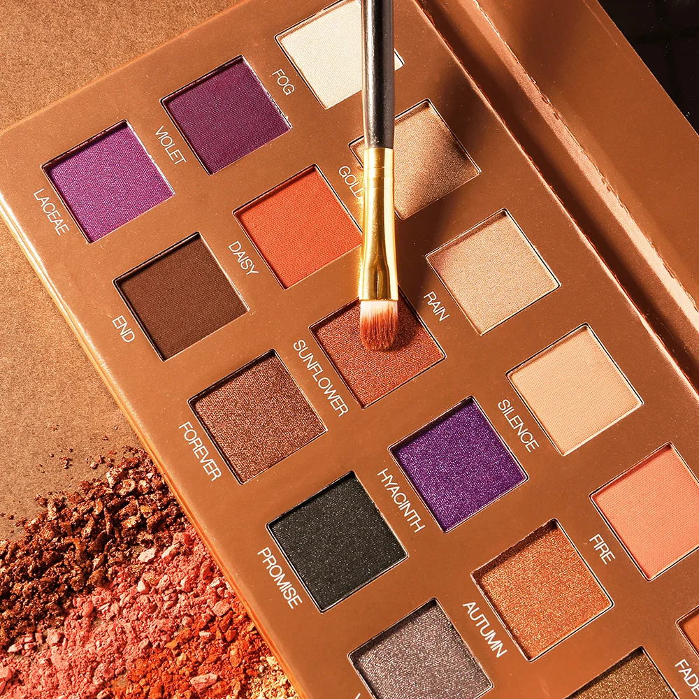 O.TWO.O палитра теней матовые мерцающие высокопигментированные тени для век Пудра