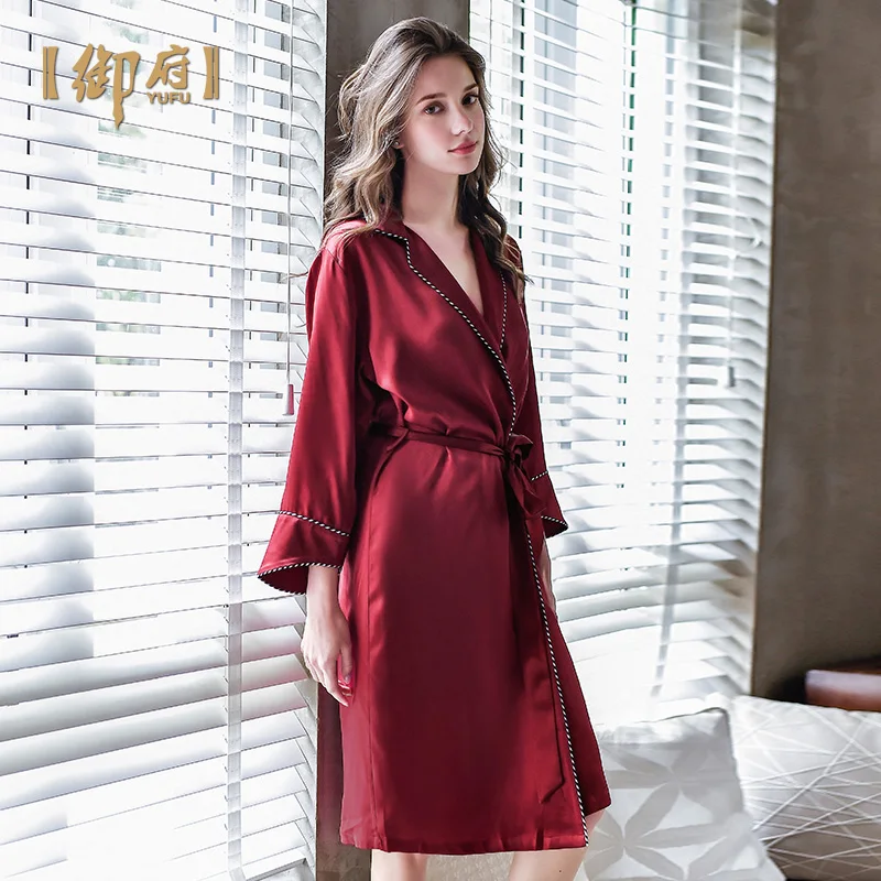 

★female red mulberry silk robe in the spring and autumn mulberry silk pajamas bathrobe robe silk household to take