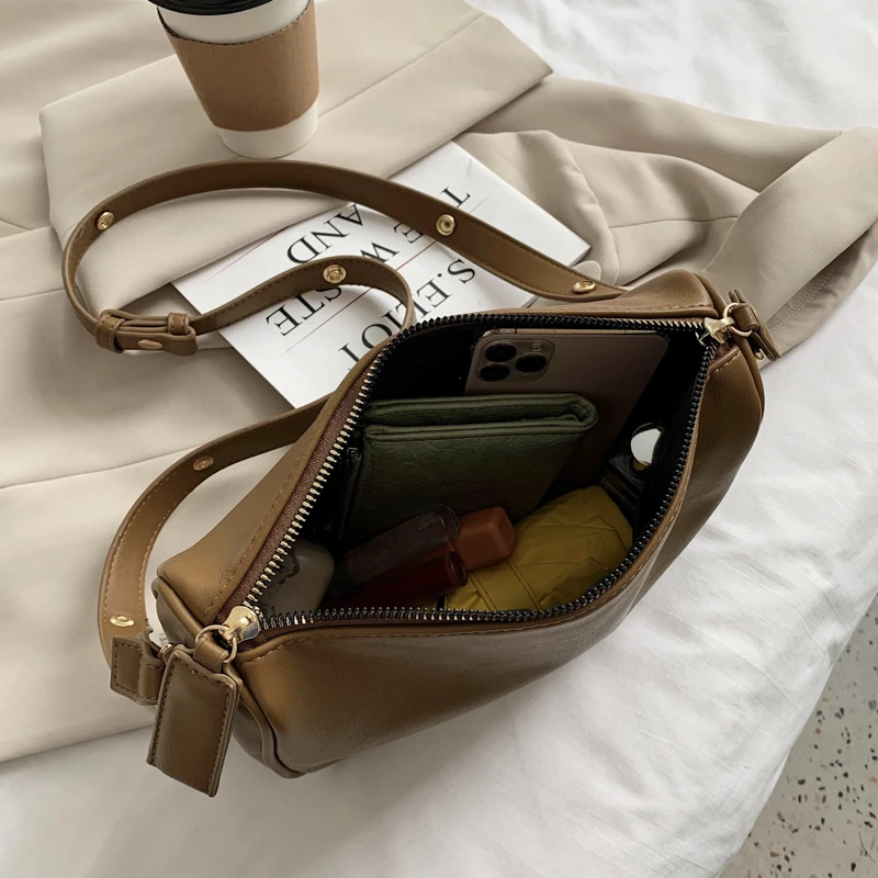 

Pu Leather Shoulder Bags Small Soft Crossbody Bag for Women 2021 Winter Simple Fashion Luxury Trending Branded Handbags Purses
