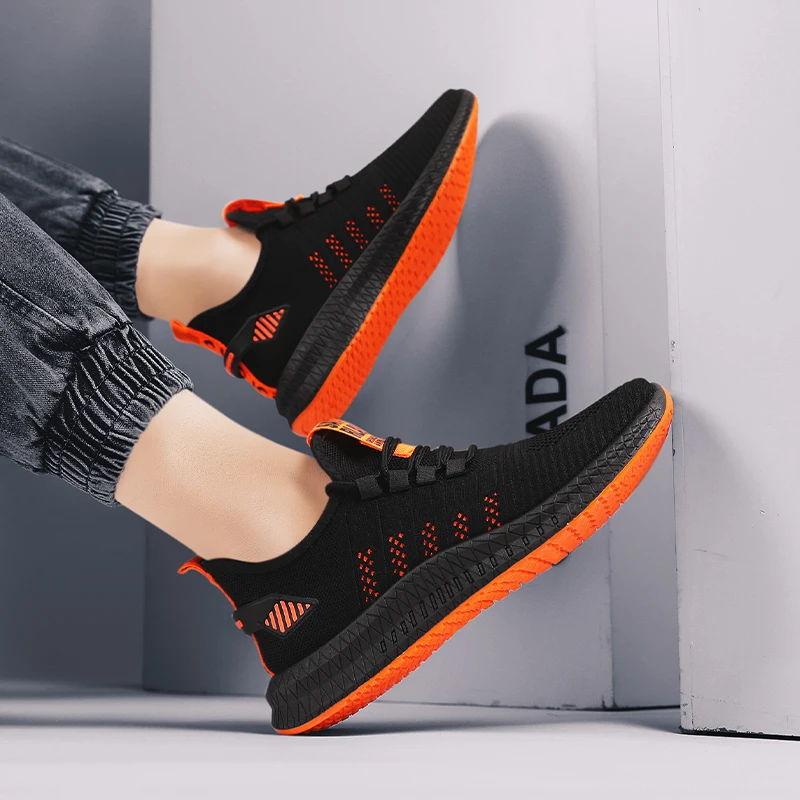 Мужские спортивные легкие кроссовки для бега черные дышащие Марселя улицы