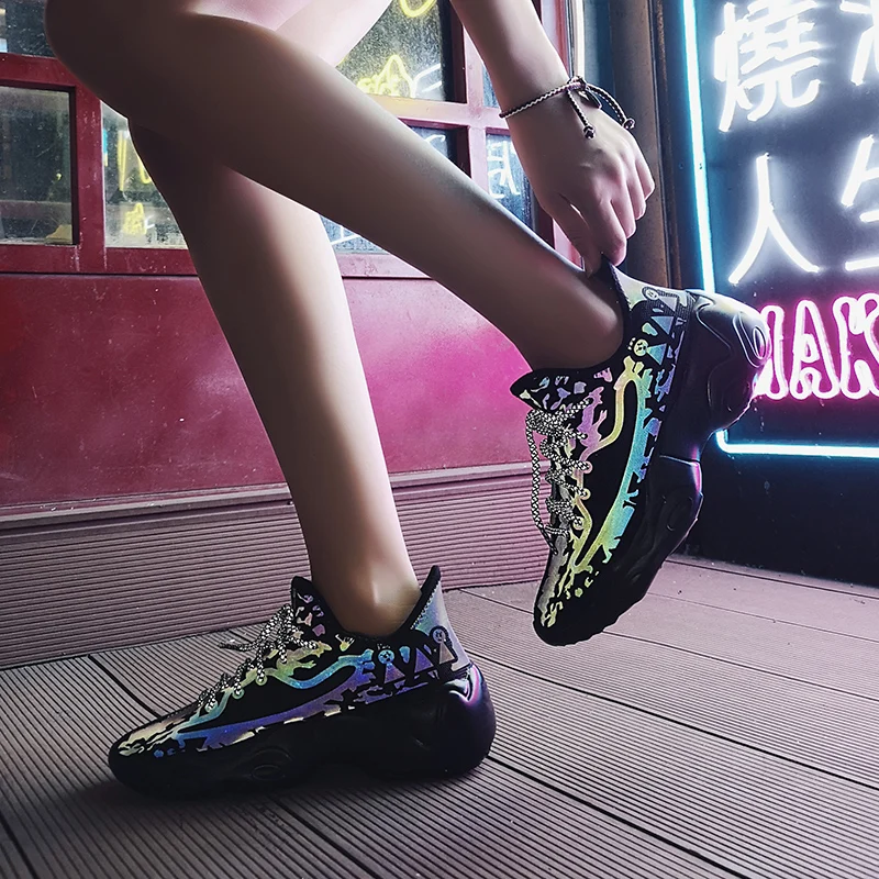 Новая женская повседневная спортивная обувь модные мужские кроссовки для бега