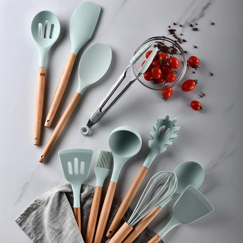 

Kitchen Silicone Cooking Utensils Set Non-stick Cookware With Wooden Handle Easy To Clean Shovel Spoon Soup Cooking Tool Sets