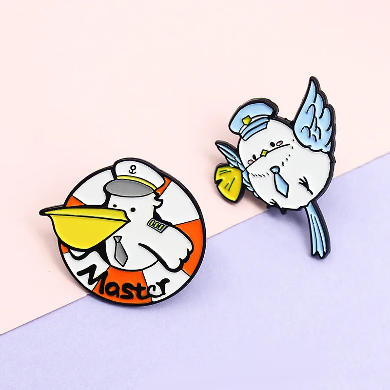 

MIX DESIGNS Fashion cute big beak birds Pins metal for Backpack,singing competition creative good friends Jacket Pin WHOLESALE