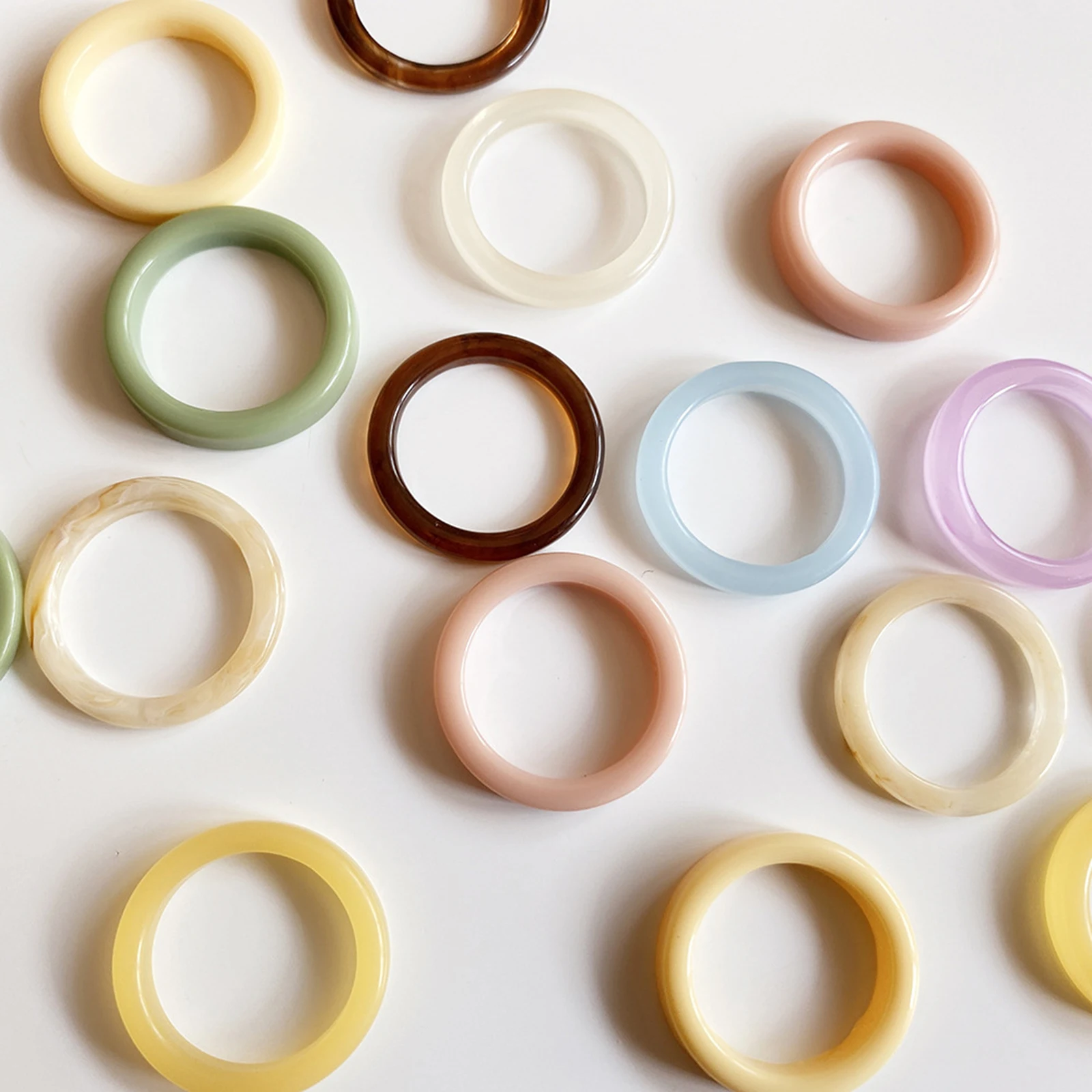 

Multicolor Korean Resin Unadjustable Rings Multicolor Circle Ring Women Girls Wedding Party Engagement Summer Jewelry Gifts,2PCs