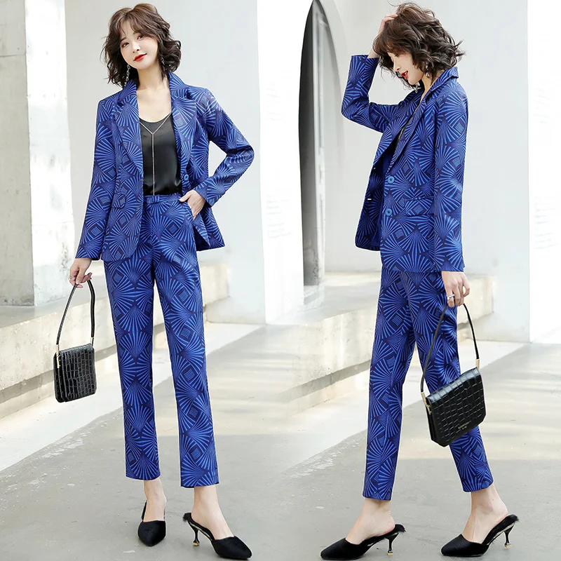 

Suit Skirt Fashion Trend Spring and Autumn Suit Color Simple