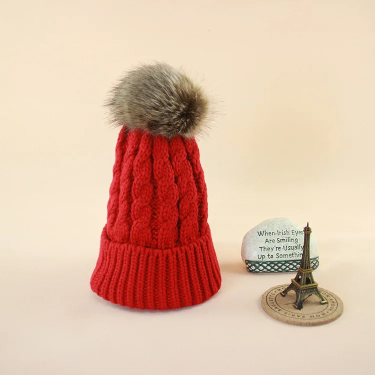 

Classic Girls Beanies Fur Pompom Female Knitted Crochet Hats Thick Bonnet Hats for Autumn Winter