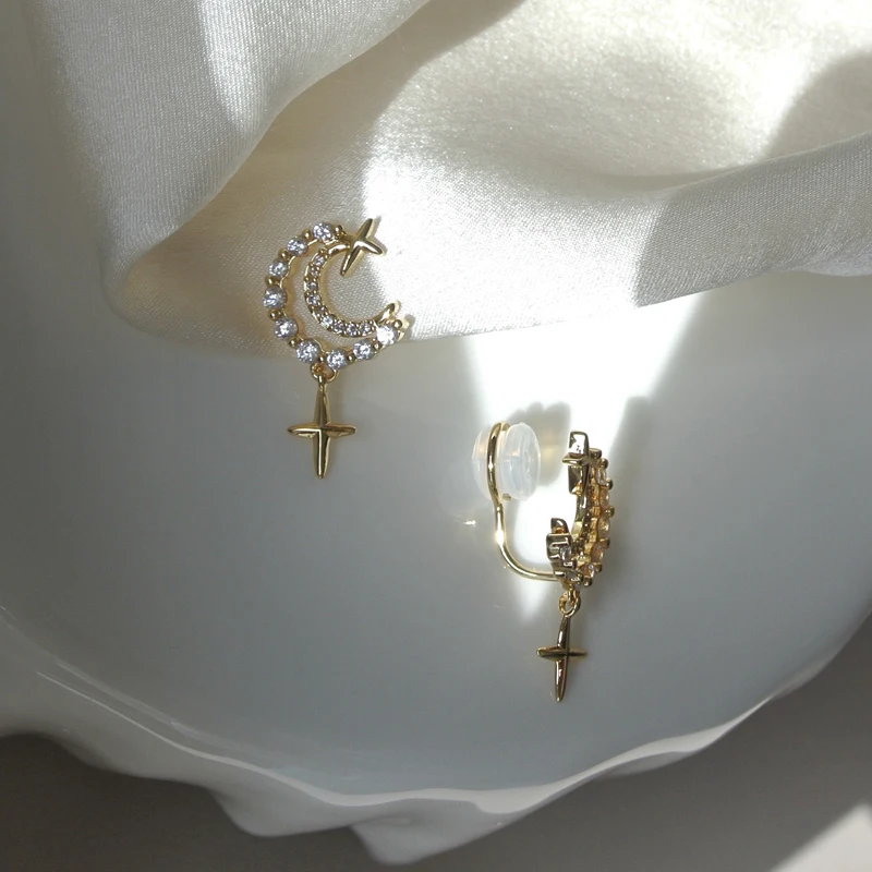 

Painless and Non-Piercing Ear Clip ~ Moon Star Stud Earrings Graceful and Cute Women Earrings Christmas Soft Cushion Clip