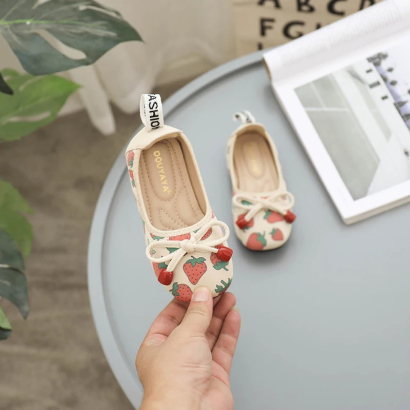 Girl Shoes Cute Strawberry Loafers Ballet Flats Toddler Shoe Single Soft Sole Princess Kids Rubber Moccasins |