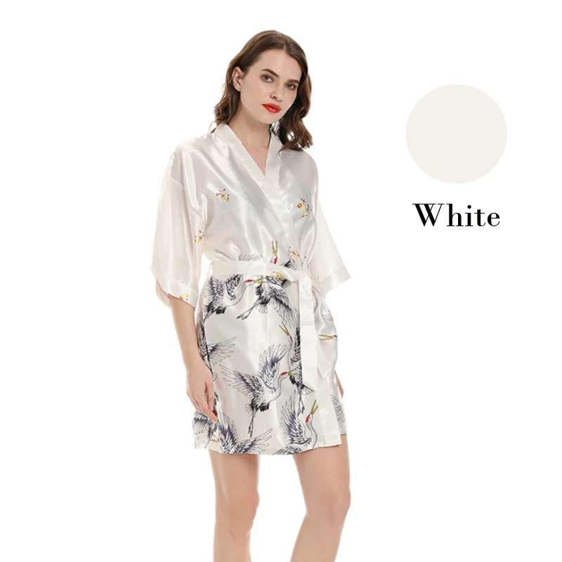 Японский стиль Короткие свободные атласные Павлин Женская юката платье пижамы