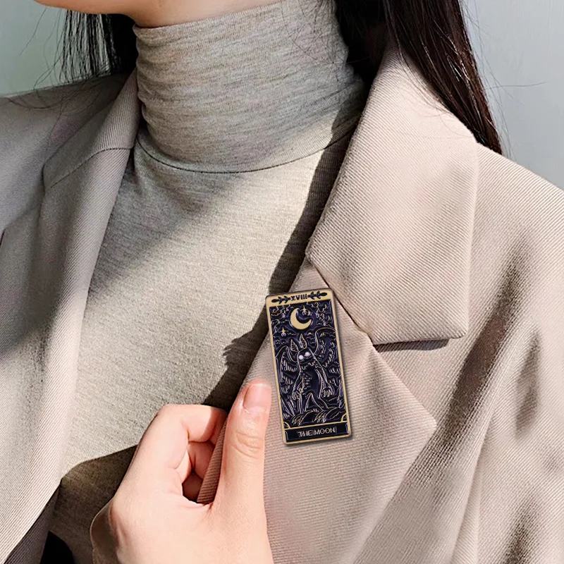 Эмалированная брошь с изображением Луны тарота и карт жуткая мотыга любимый шифр