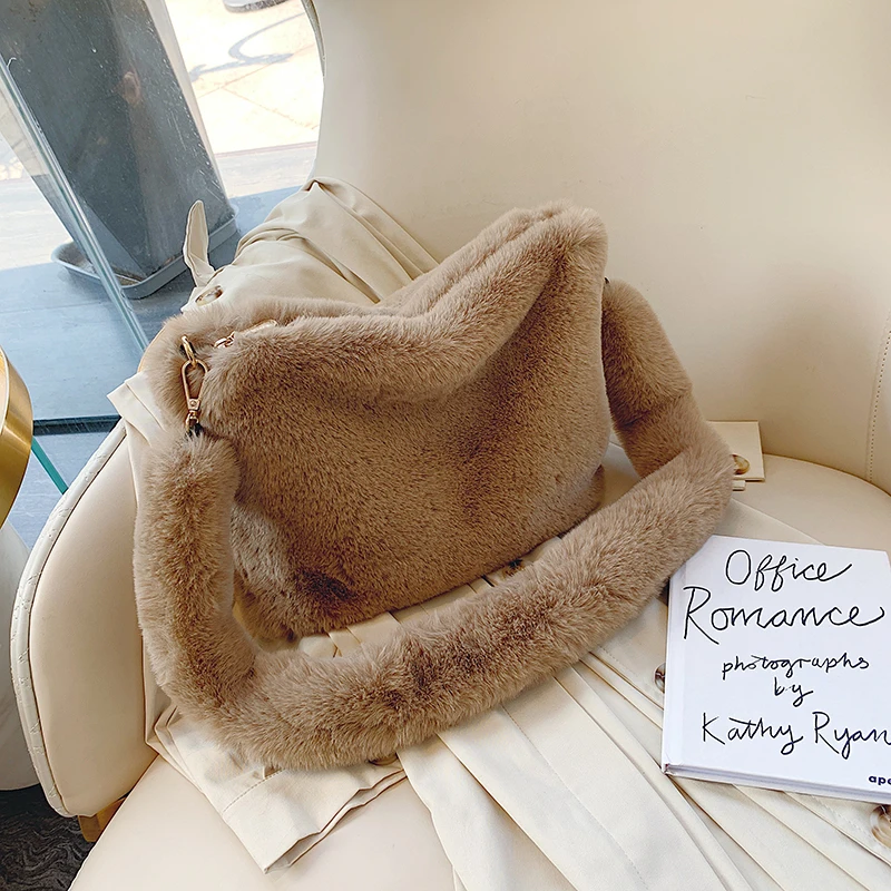 Новая зимняя мягкая меховая женская сумка брендовая Роскошная большая на плечо