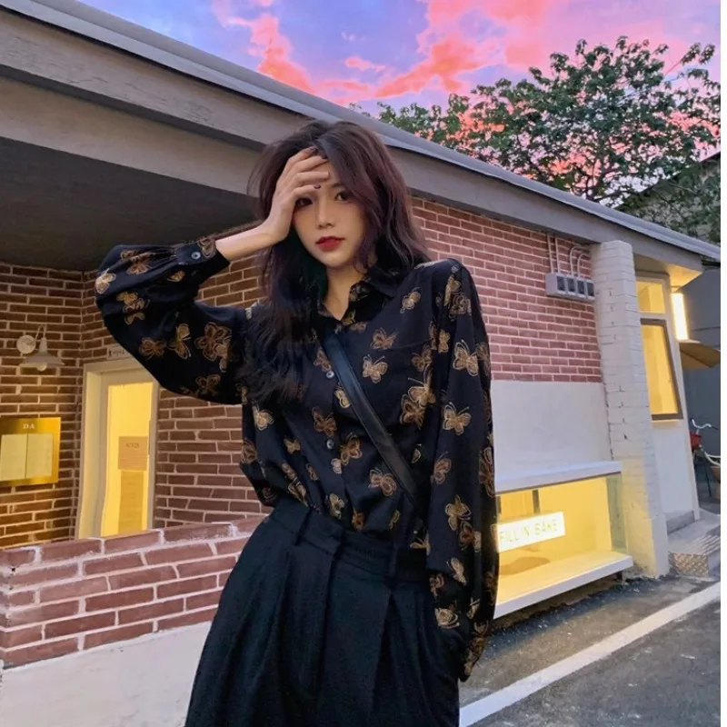 

Блузка женская с длинным рукавом и принтом бабочек, свободная рубашка в Корейском стиле с отложным воротником, хипстерский Повседневный То...