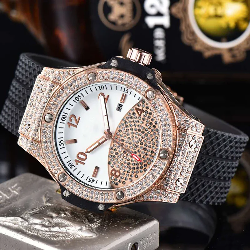 

2021 New Fashion Top Brand Luxury Men's Watch Quartz Watches Classic Man Watch