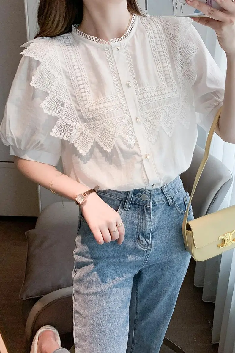 

Chikichi 2021 Summer New Style Korean Lace Stitching Round Neck Short-sleeved Casual Button Up Shirt White Top