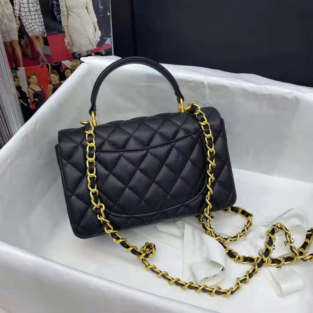 

Genuine leather new high-end crossbody bag female chain exquisite hand-held wrist classic one-shoulder mini small square bag c