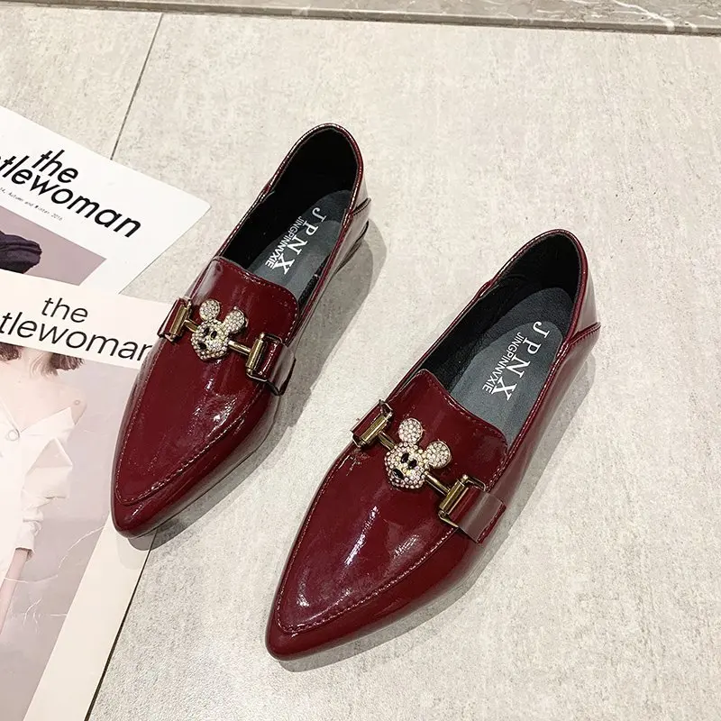 

LLOGAI Women's Pointed Toe Flat Shoes Fashion Brand Casual Rhinestone Low Heel Flat Shoes Slip on Ballet Flats Woman Loafers