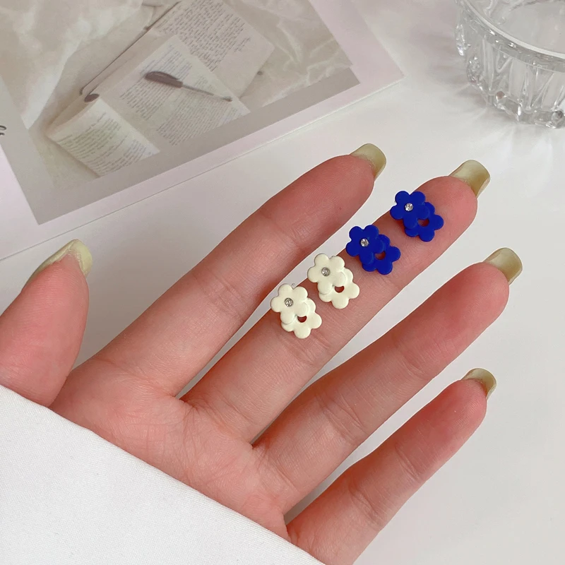 

S925 needle Trendy Jewelry Mini Flower Earrings Pretty Design Sweet Design Blue White Stud Earrings For Women Gifts