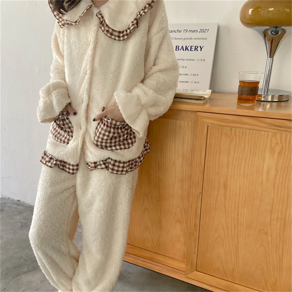 

Alien Kitty 2022 Winter Hot Pajama Suit Women Soft Warm Ruffles Sweet Flannel New Lace Casual Chic Home Wear Loose Sleep Clothe