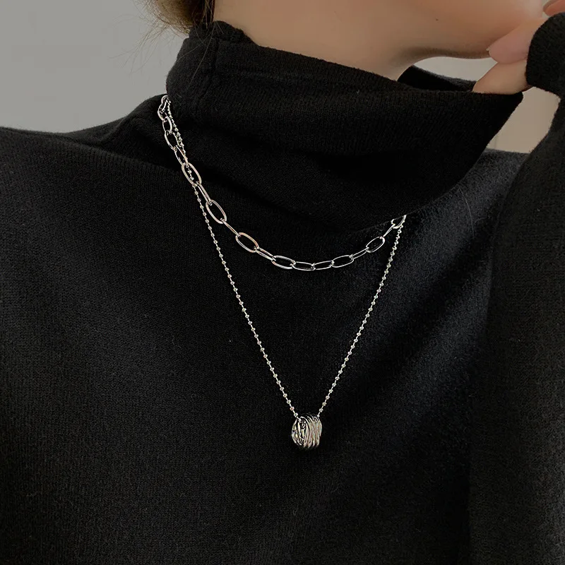 

Women Double Layer Chains Necklaces Punk Trendy Link Chain Metal Geometric Pendant Party Necklace Simple Female Jewelry