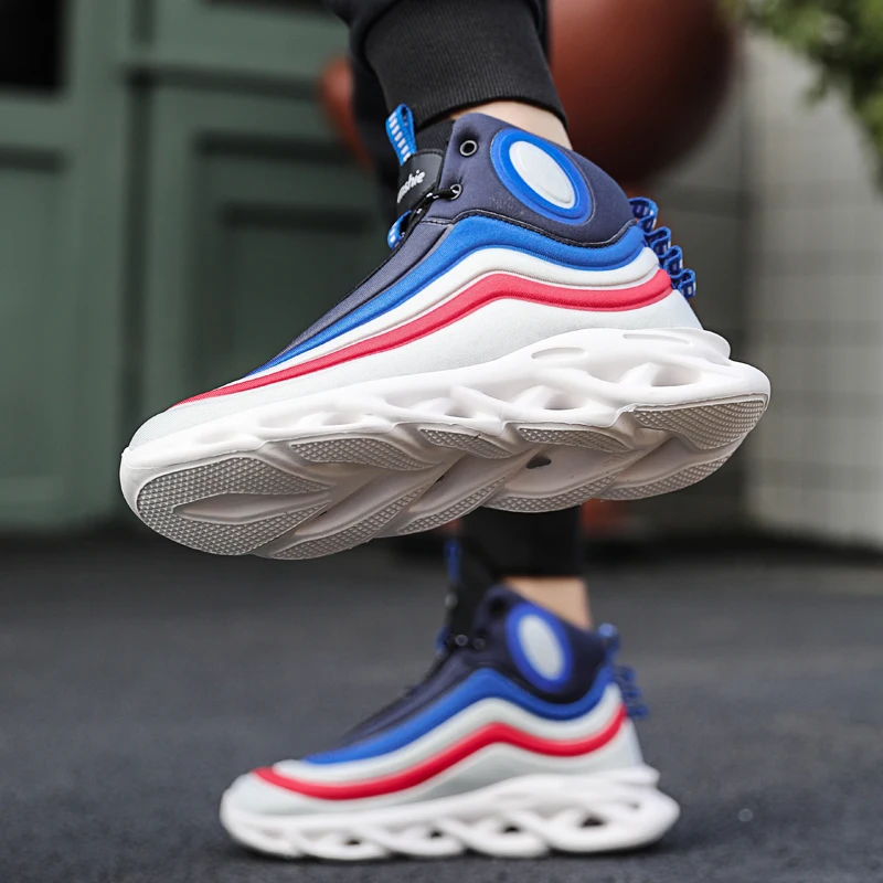 

Outdoor Men Blade Sneakers Running Men Jogging Footwear Outdoor Lightweight Breathable Lace-up High Top Big Size 39-46 Sneakers