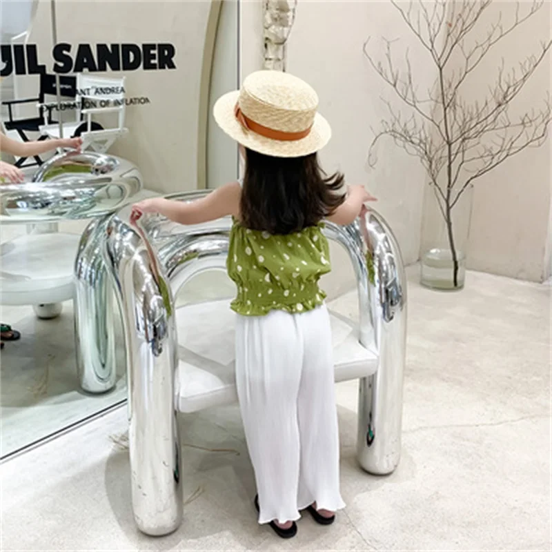 

Girls' suits 2021 summer new products, children's wide-leg pants, suspenders suits, fashion polka dot two-piece trend