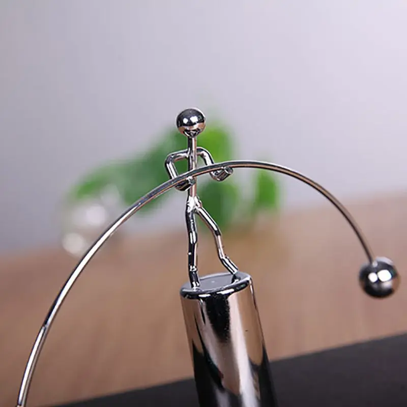 Забавный вечный подъемник с вечным движением Игрушка Железный человек маятник