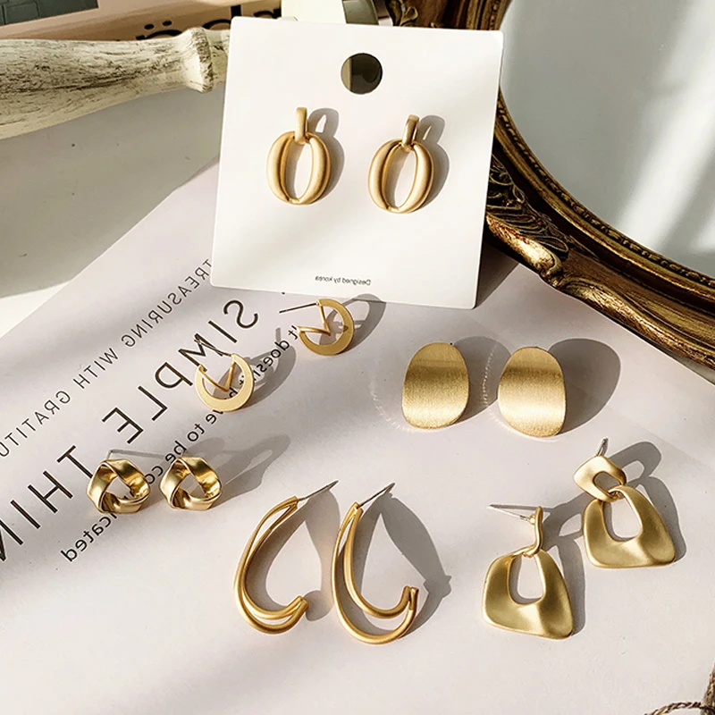 Металлические женские серьги с характером 2019 новые высококачественные
