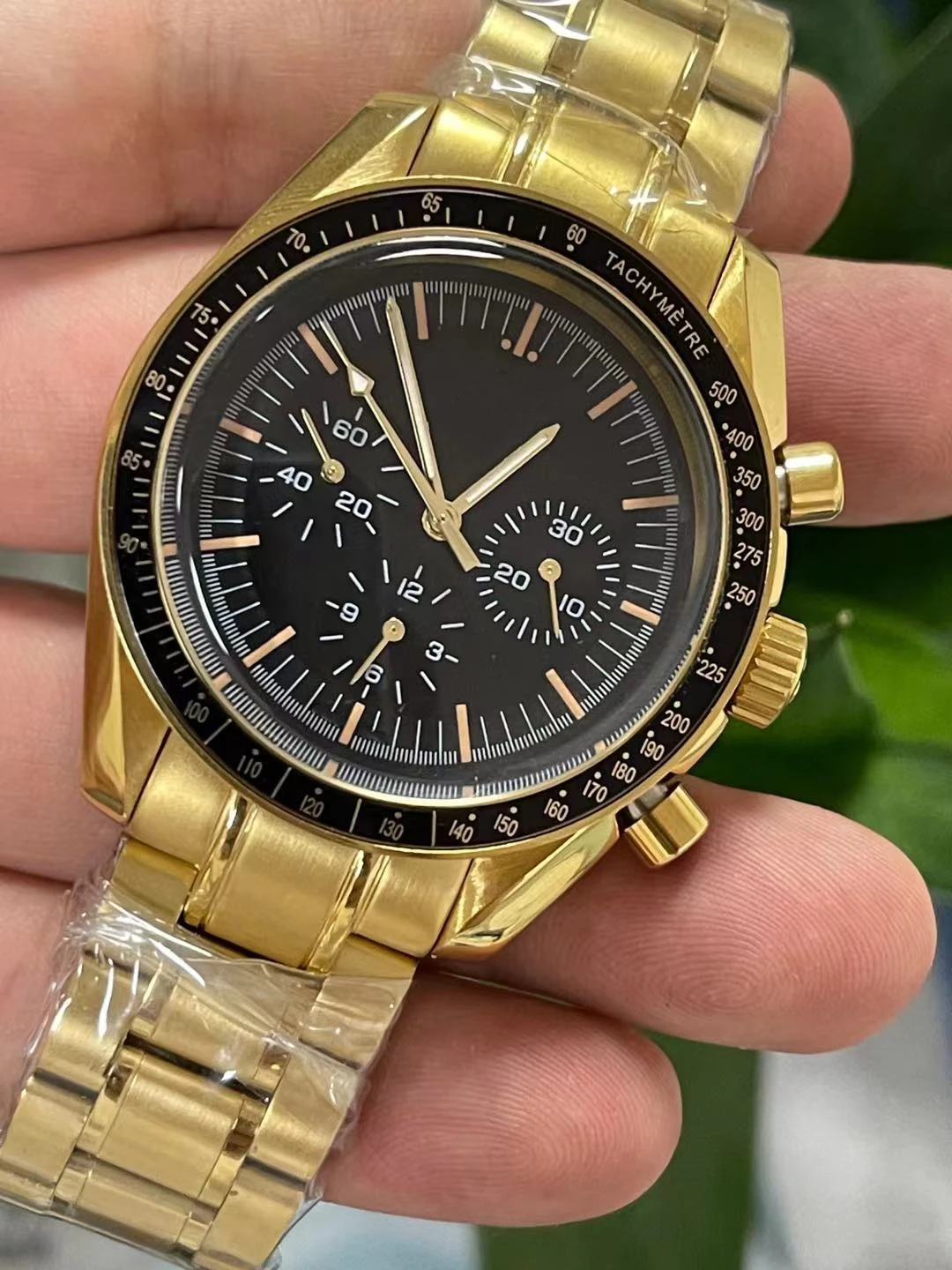 

Luxury Brand New Men Automatic Mechanical Speed Racing Yellow Gold Luminous Black Ceramic Sapphire Stainless Steel Watches 40MM