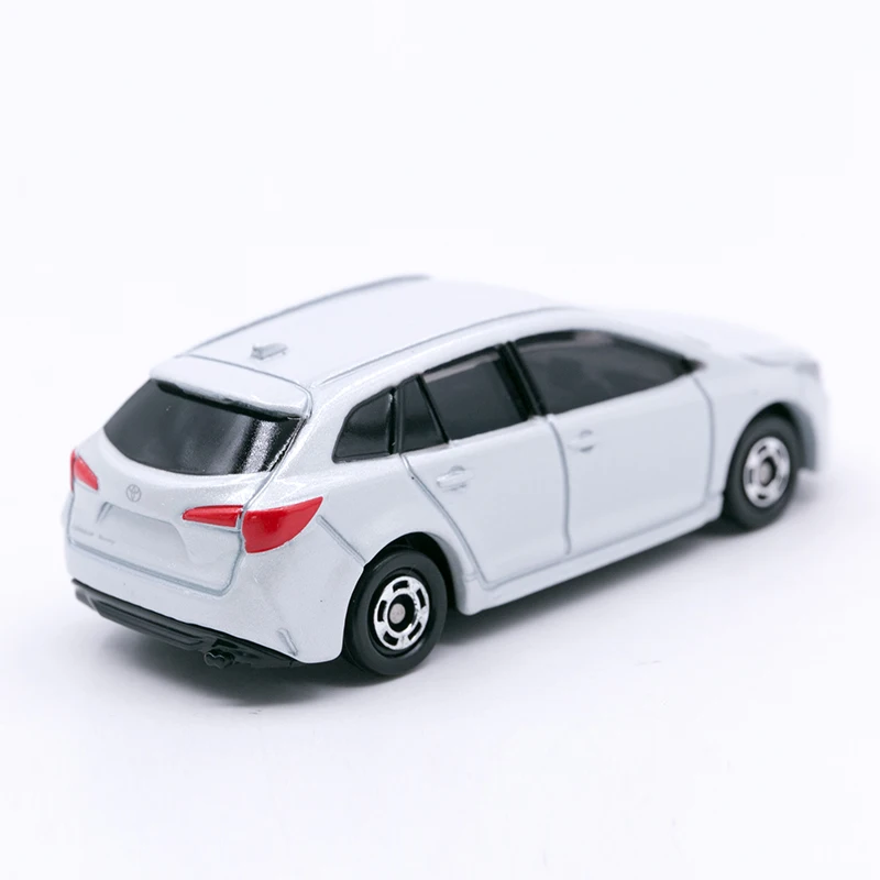 Takara Tomy Tomica № 24 Toyota Corolla Touring белый первый специальный выпуск 1:63 литая модель