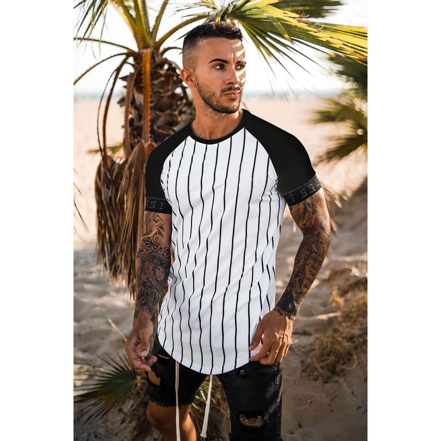 

2021 new brand men's stylish cool T-shirt, men's casual style striped hip-hop short sleeve street element printed top, wholesale