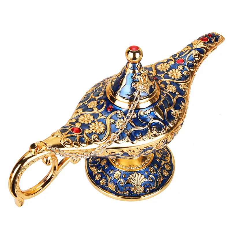 

Aladdin lamp, tin ware, antique European handicraft, alloy Arab creative craft decoration, Russian wishing lamp