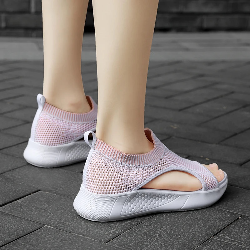 

New large size soft-soled women's shoes ultra light flying woven beach sandals thick-soled all-match casual women sandals 35-42