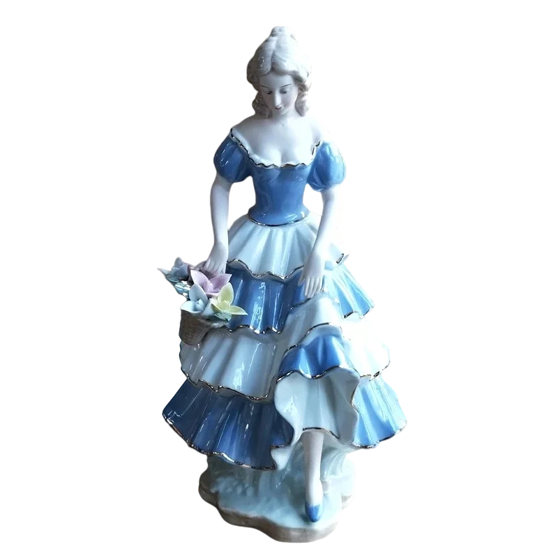 

Porcelain Antique Princess Figurine Handmade Ceramics Royal Girl Statue Adornment Gift Craft for Home Decor Art Collection D16