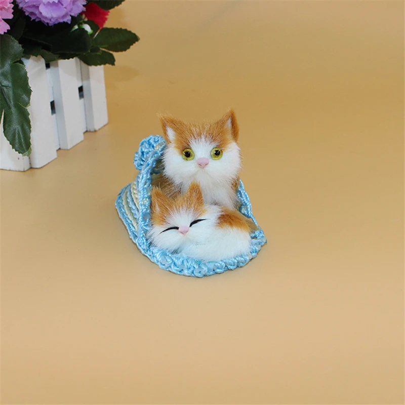 Две кошки на тапочке Милая мама кошка и ребенок котенок игрушка для детей
