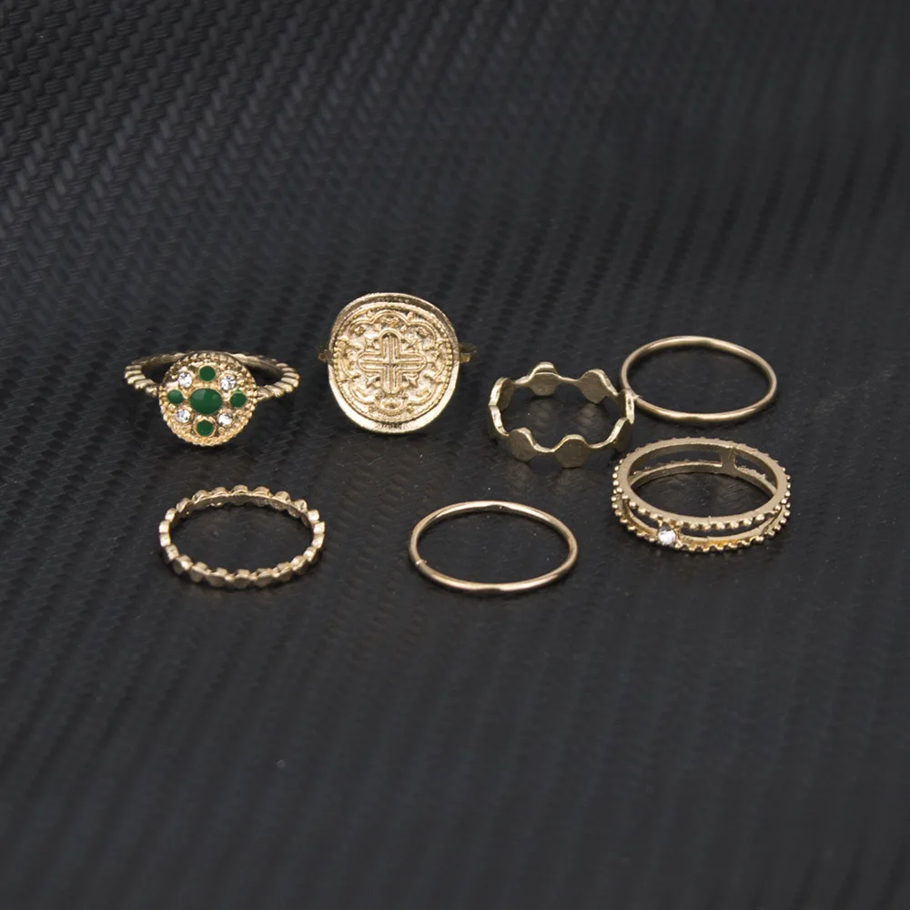 

7pcs/set Bohemia Simple Gold Color Totem Pattern Geometric Crystal Rings Set Women Beach Vacation Party Jewelry Gift Accessories
